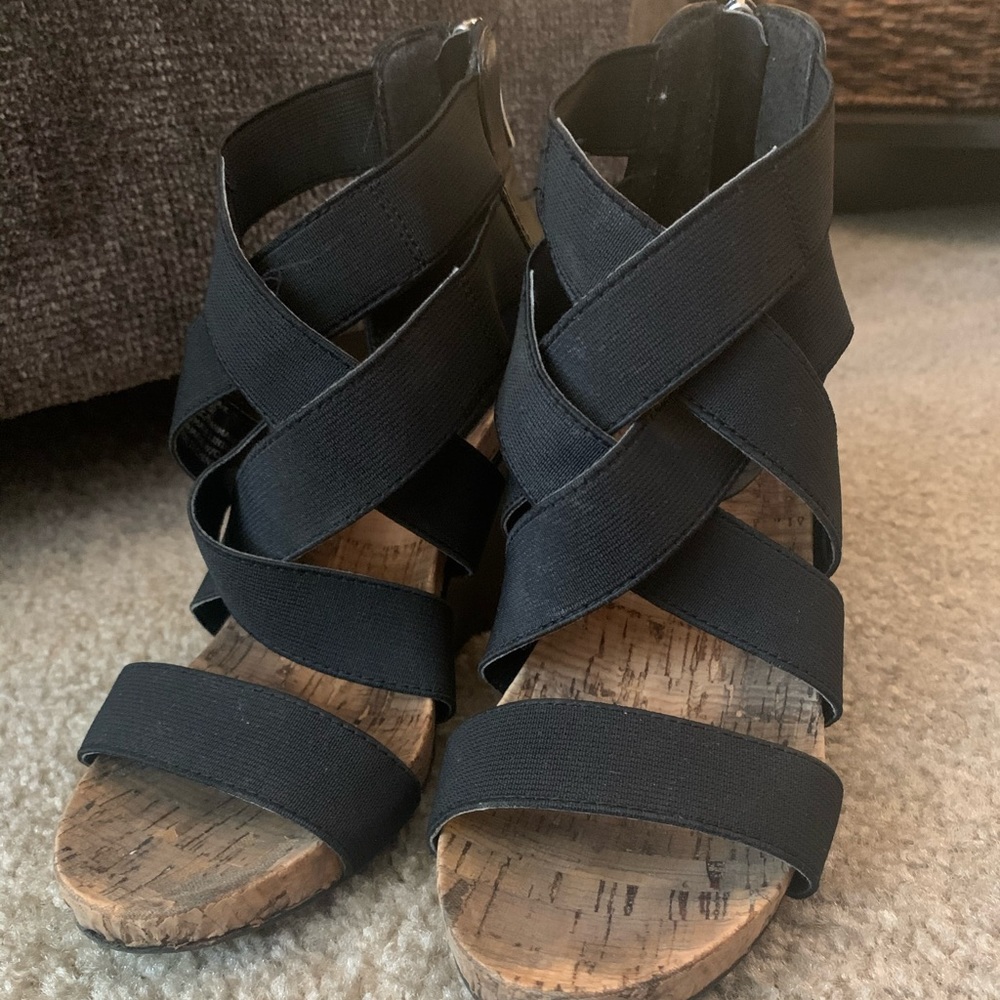 Black BCBG wedges